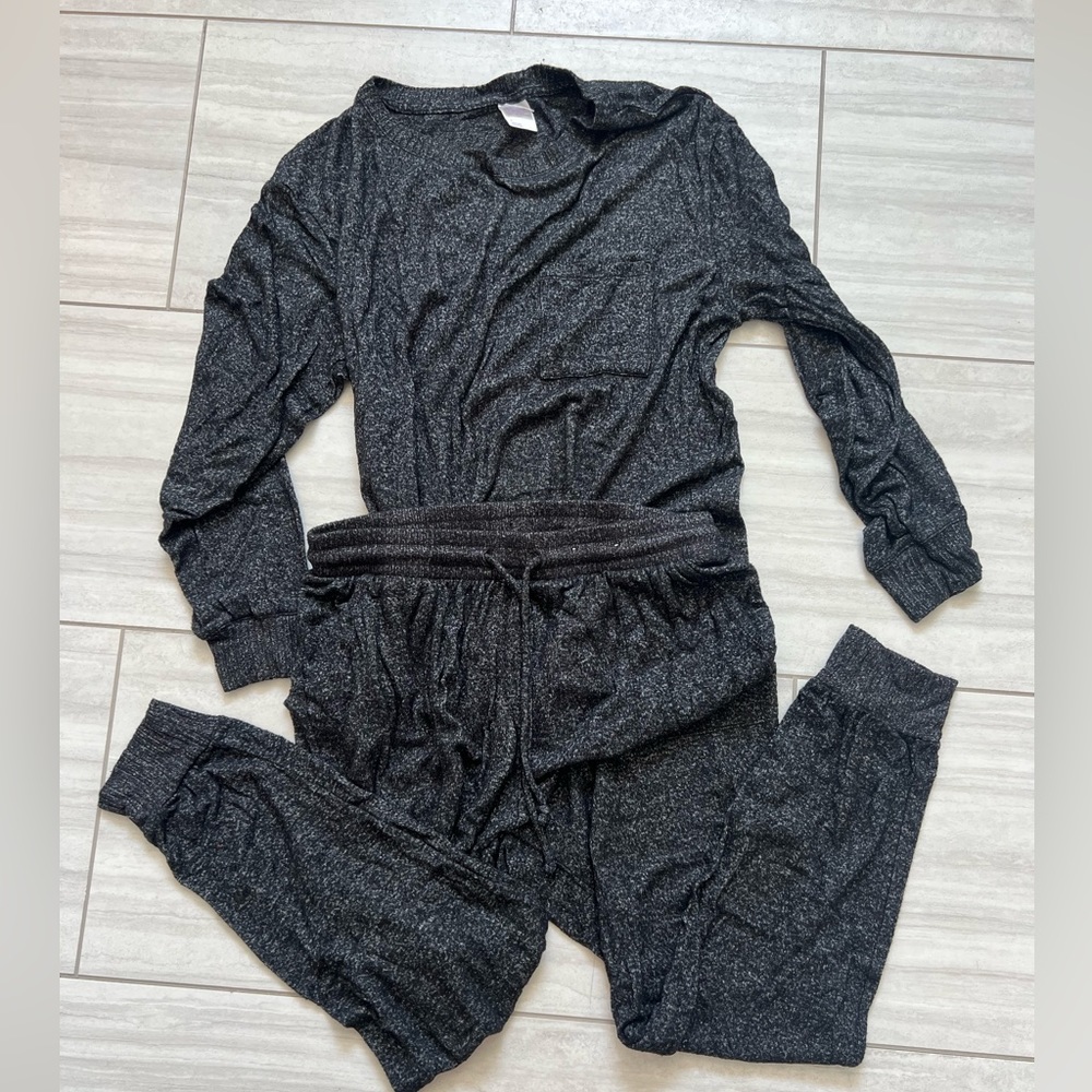 Stars Above Lounge set. Size L